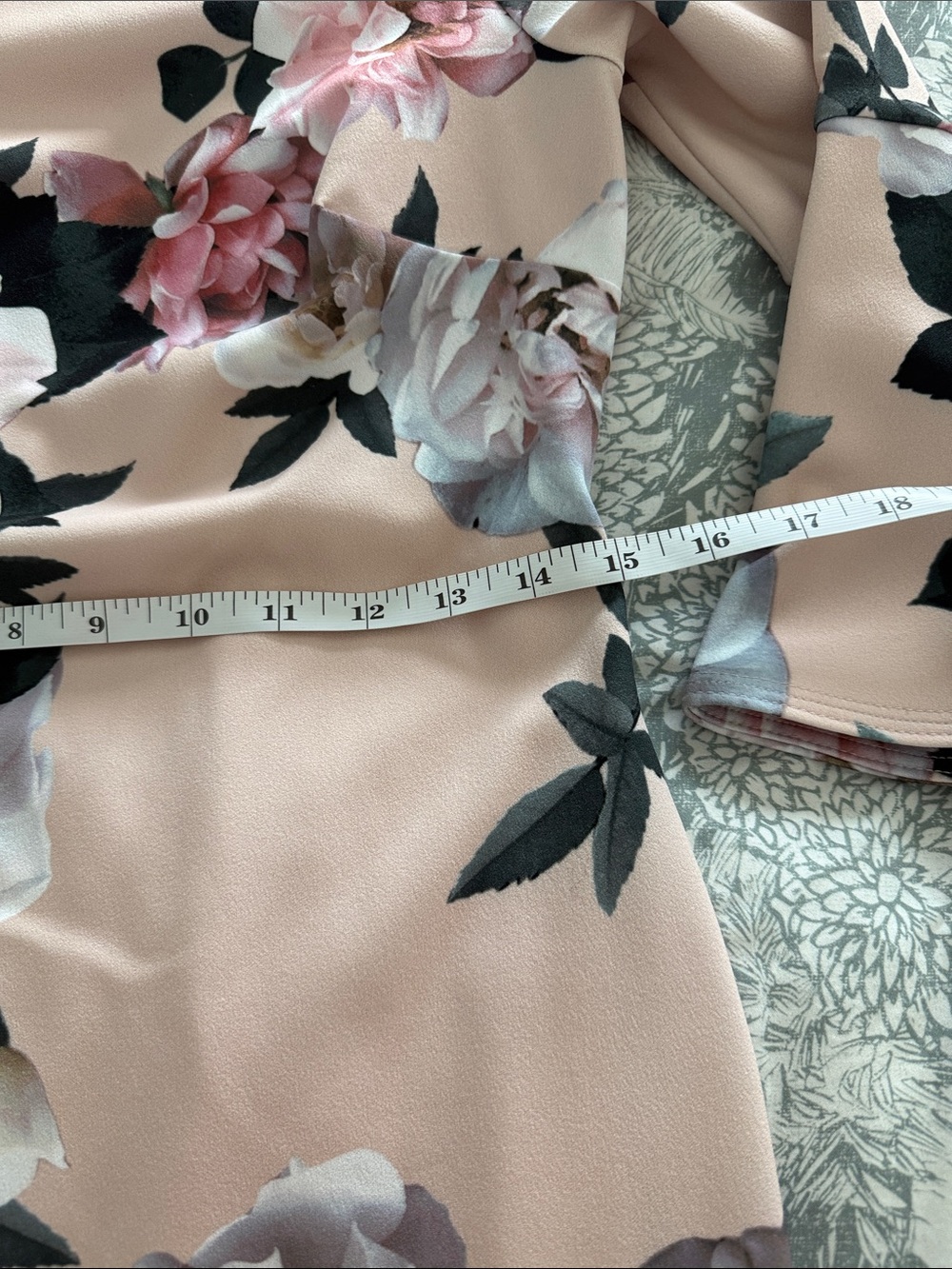 Calvin Klein Blush Floral Bell-Sleeve Midi Dress - Picture 7 of 9